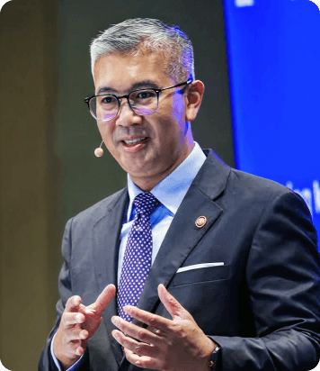 Tengku Zafrul speaking
